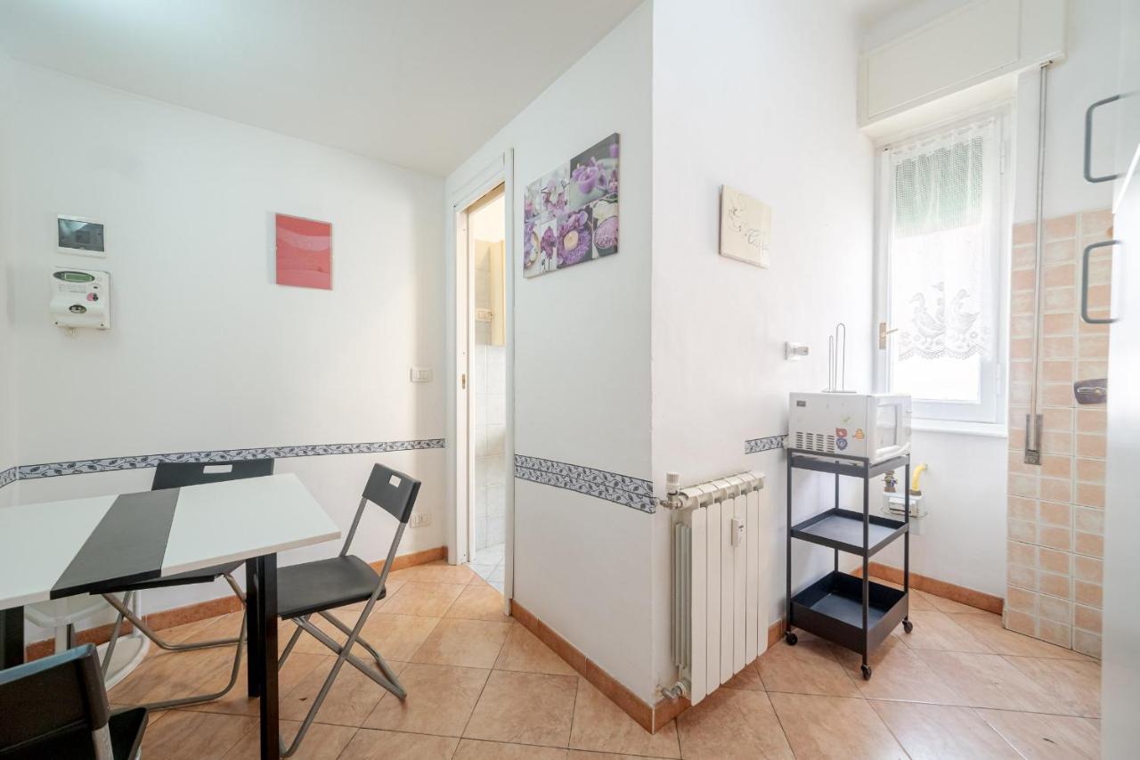 Borgoratti Comfortable Apartment Genua Zewnętrze zdjęcie